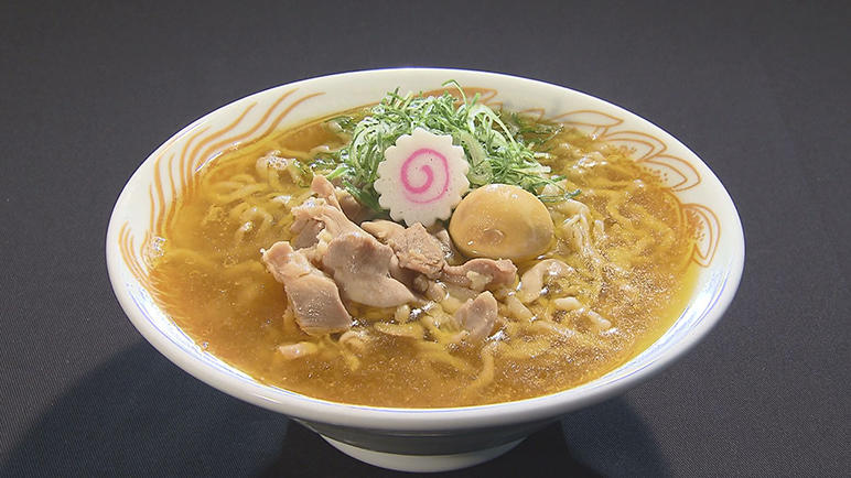 01新旬屋 本店(金の鶏中華).jpg