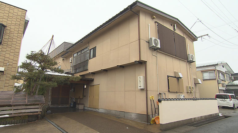 04とりや外観.jpg