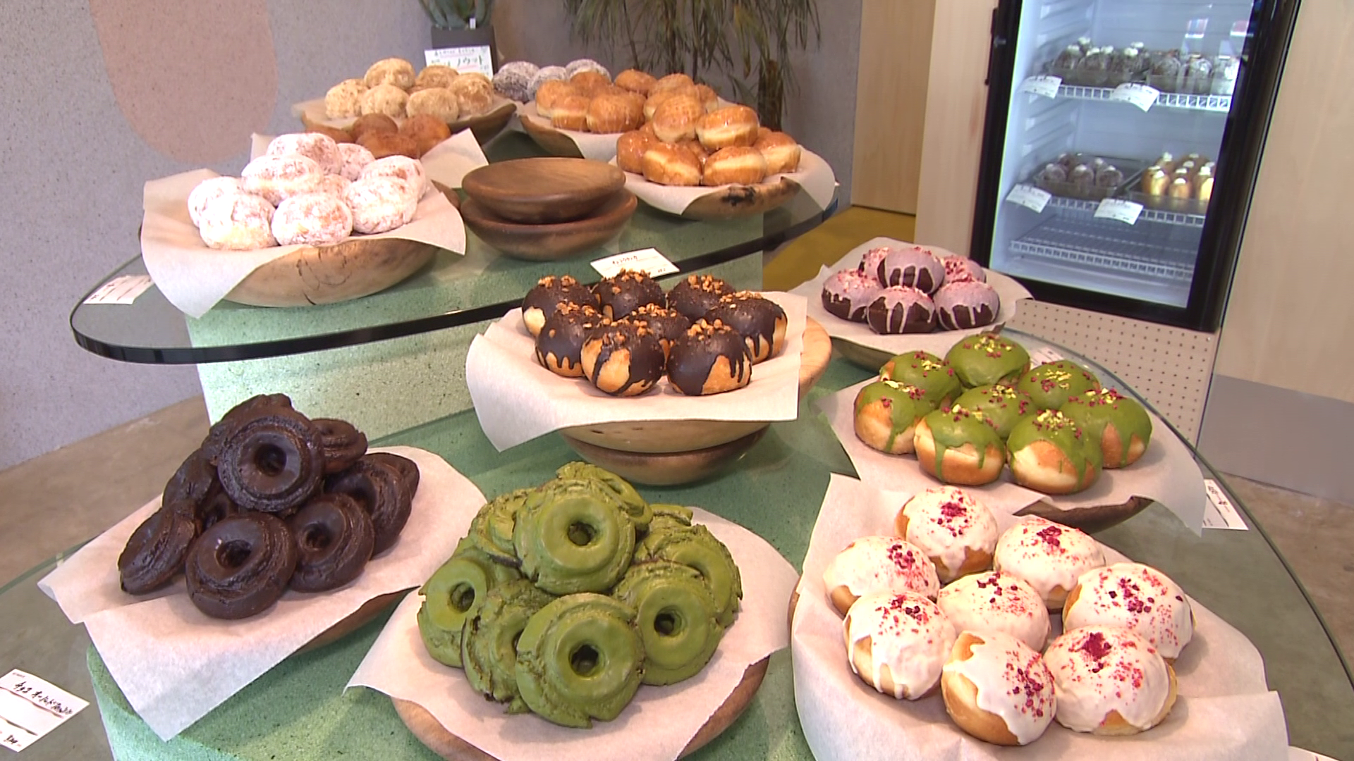 ｍｉｔａｔｅ　ｄｏｎｕｔｓ 画像